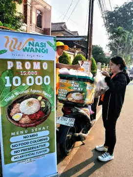 Sales Tenaga Penjualan Riders Nasi Wangi On The Way (Booth)