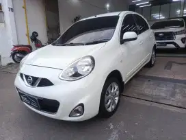 Nissan march manual 1.5 xs 2014 putih m/t marc mt nisan mark surabaya
