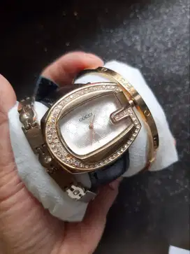 Jam Tangan Wanita Vintage by Gucc*