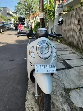Jual Scoopy Prestige Keyless