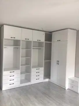 ALmari pakaian,wardrobe,desain kamar tidur, lemari pakaian full plafon
