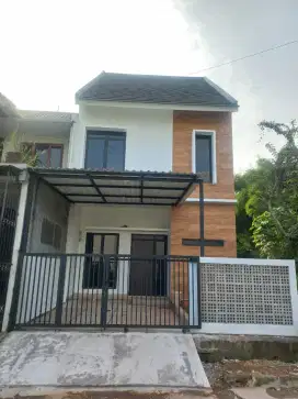 Rumah mewah 2lantai dekat pintu TOL narogong