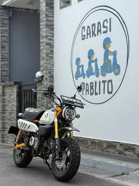 Honda monkey gen3 Banana yellow 2022