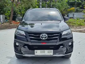 Toyota Fortuner Vrz Trd Disel at 2017