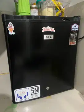 kulkas gea mini