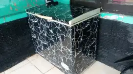 Freezer Sharp bekas