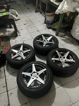 Dijual 1 Set Velg Variasi Ertiga R 16