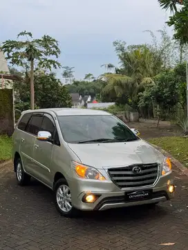Innova Barong G AT Diesel plat R Istimewa