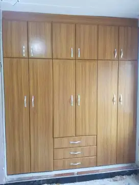 ALmari pakaian,wardrobe,desain kamar tidur, lemari pakaian full plafon
