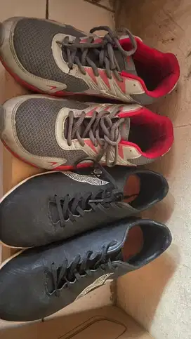 Angkut 2 sepatu harga murmer