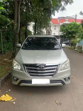 Toyota Kijang Innova 2014 Bensin