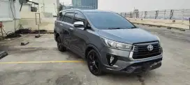 Toyota kijang Innova Venturer diesel metik 2022