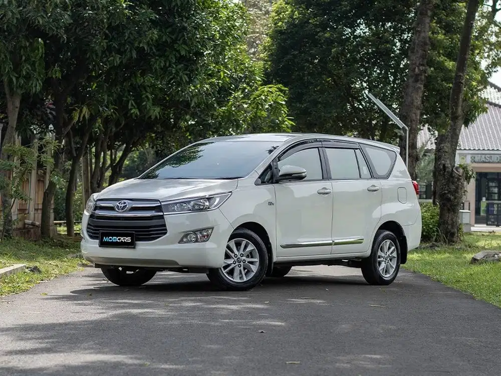CASH TERMURAH KIJANG INNOVA G AT 2018 BENSIN PUTIH MOBCARS