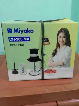 Blender Chopper Miyako lengkap masi ada garansinya, manatau butuh