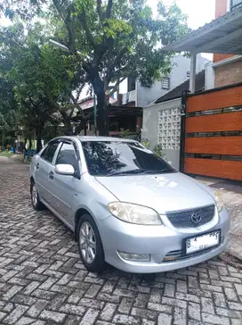 Toyota Vios 2004 Bensin