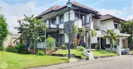 Rumah di Kota Baru Parahyangan padalarang posisi Hook