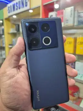 Infinix note 40 pro 8/256 fullset MULUS