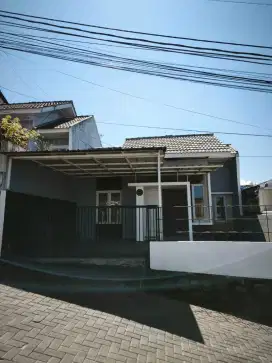 The Green Padasuka, rumah siap huni tinggal bawa koper. FPS
