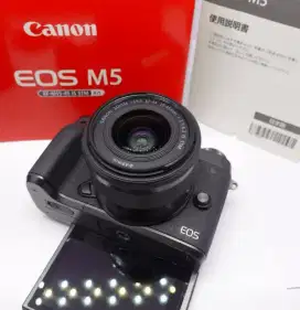 Canon m5 di cari untuk di beli ya gan