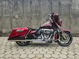 Harley Davidson Street Glide CVO 2012