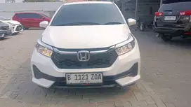 LOW KM - Honda Brio E Satya AT 2023 Putih  PREMIUM B1121ZOA