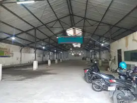 Disewakan gudang bangunan baru tropodo surabaya lias 1200 m2