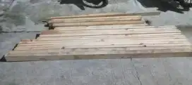 Balok Kayu Pinus untuk pintu/jendela