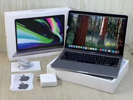 MacBook Pro M1 2020 8/256 GB BH89% Fullset no Dent