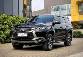 Mitsubishi Pajero Sport Dakar 4x2 Diesel Tahun 2018 Hitam