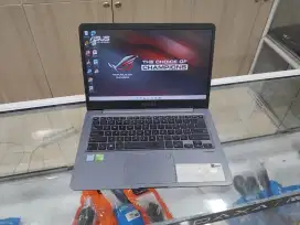 Laptop Asus Vivobook S14 VGA Nvidia Editing