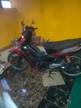 Motor Revo 2008