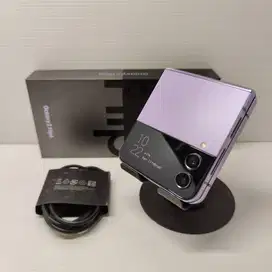 LIKE NEW! SAMSUNG GALAXY Z FLIP 4 5G 8/256 PURPLE NO MINUS FULLSET