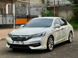 Honda Accord 2.4 VTi-L AT 2016 Putih Mutiara