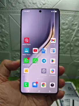 Tecno Camon 40 8+8/128 GB
MULUS LIKE NEW