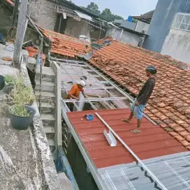 Jasa tukang perbaikan atap bocor dinding dak rembes talang air cat dll