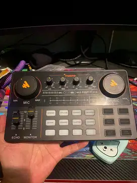 Soundcard maone caster lite A2000 full set dengan mic