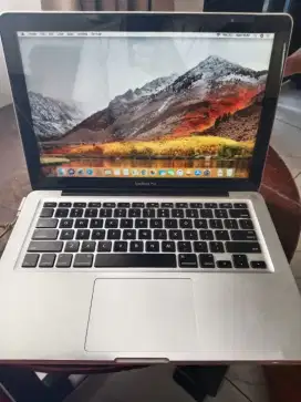 MACbook pro 2011 core i5 baca iklan