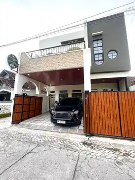Rumah dan kost ekslusif palagan KM 7 dekat kampus UGM
