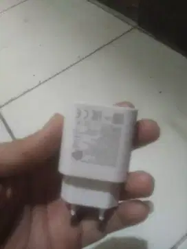 Batok charger ORI C to C