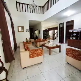 Rumah Cinere Asri Dekat Living Plaza Posisi Hook