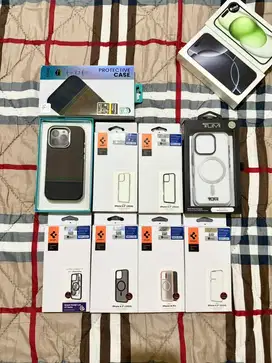 Case iPhone 16 Pro Spigen Tumi Benks - Super Like New