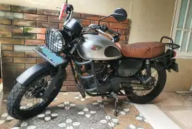 Dijual Murah Jarang Ada - KM Rendah Kawasaki W175