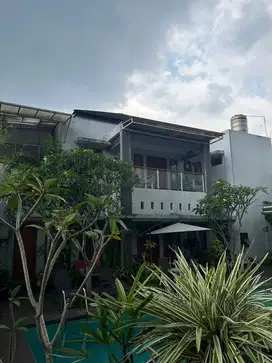 Jual Aset Lelang Bank Rumah Lux Di Cigadung Raya