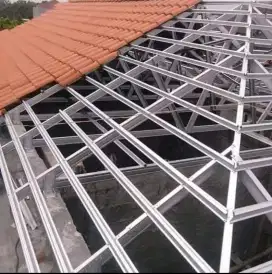 Renovasi rumah ganti atap baja ringan