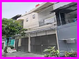 dhyana Rumah baru ukuran 4x6.5m jalan mobil di jelambar