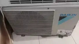 AC Daikin ¾ pk AC LG