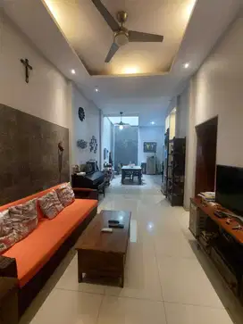 Dijual Rumah Bangunan Bagus di Pondok Bambu Duren Sawit Jakarta Timur