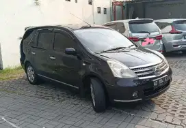 Dijual Grand Livina Ultimate 1,5 A/T 2010