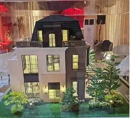 Rumah Mewah 3 Lantai Bellefont East di Gading Serpong