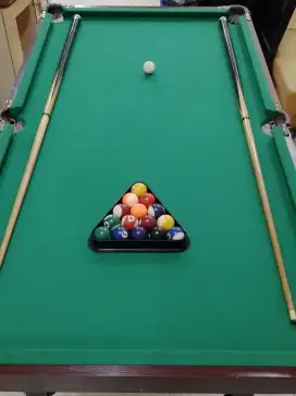 Meja billyar mini